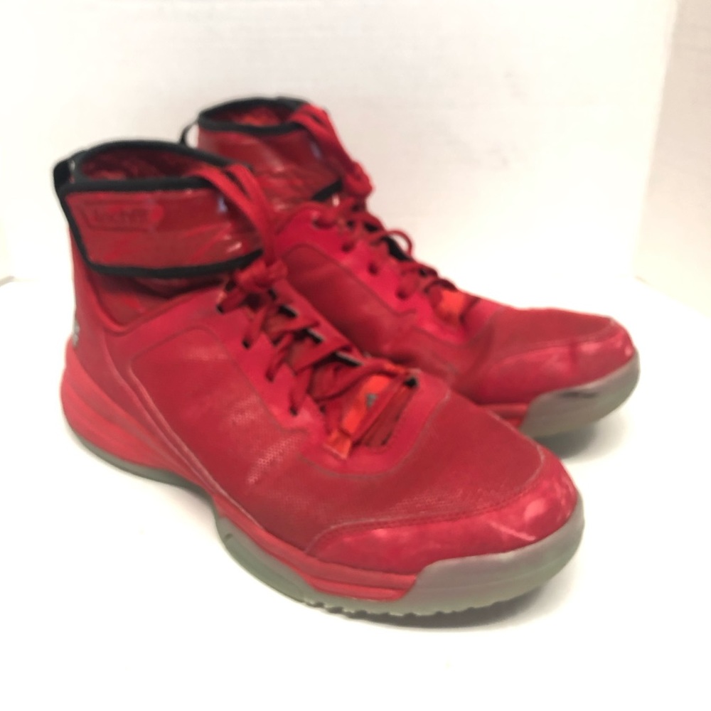Adidas Dual Threats Basketball Shoes